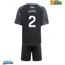 Aston Villa Matty Cash #2 Bortedraktsett Barn 2025-26 Kortermet (+ Korte bukser)